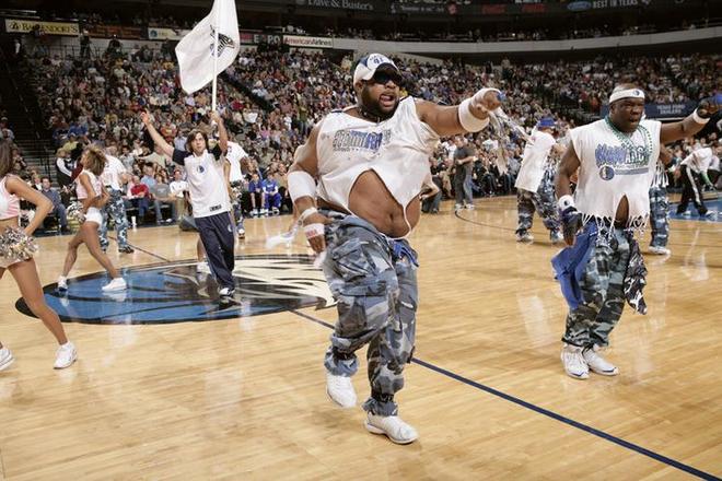 爱游戏全站里程碑夜武汉三镇更衣室发声,NBA常规赛赛后刷纪录,气氛紧张,球队文化再被提及的简单介绍